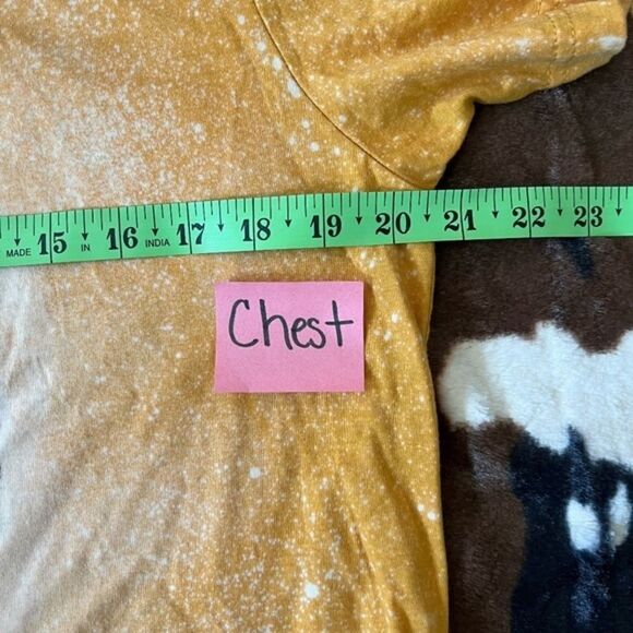 Women's Western Squash Blossom Bleached/Distressed Graphic Tee Size Large - Picture 8 of 9